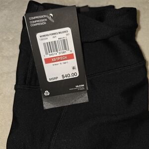 🌟🌟Under Armour Black Compression Leggings🌟🌟